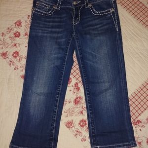 Miss Me Cropped Size 27